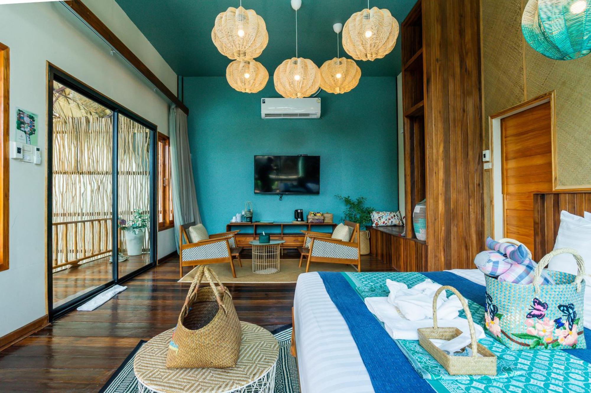Varni Homestay Пхаттхалунґ Екстер'єр фото